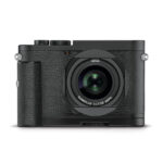 Leica Q2 Monochrom Handgrip 2