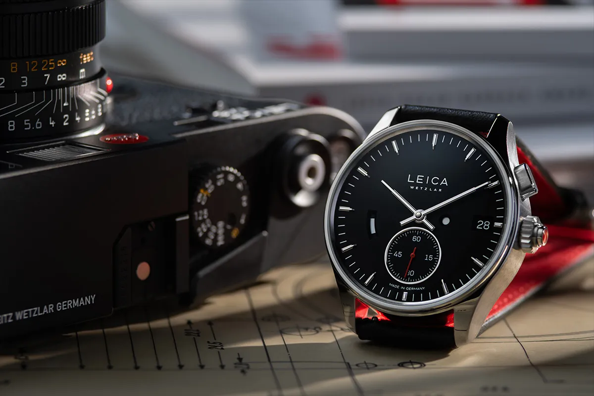 Leica watch outlet